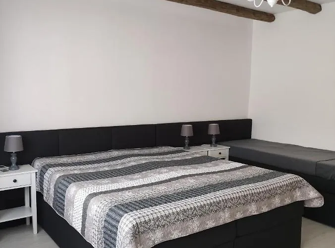 Apartman Patak28 *